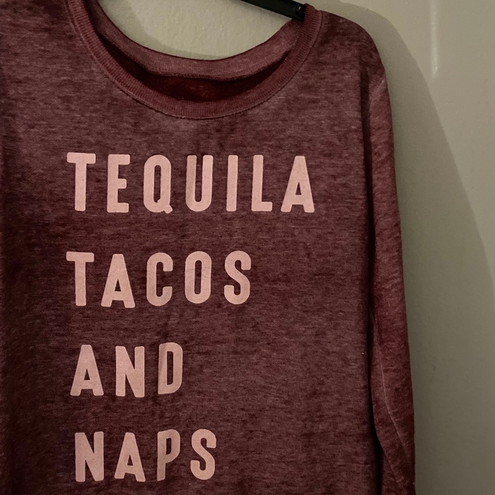 Women’s sweatshirt